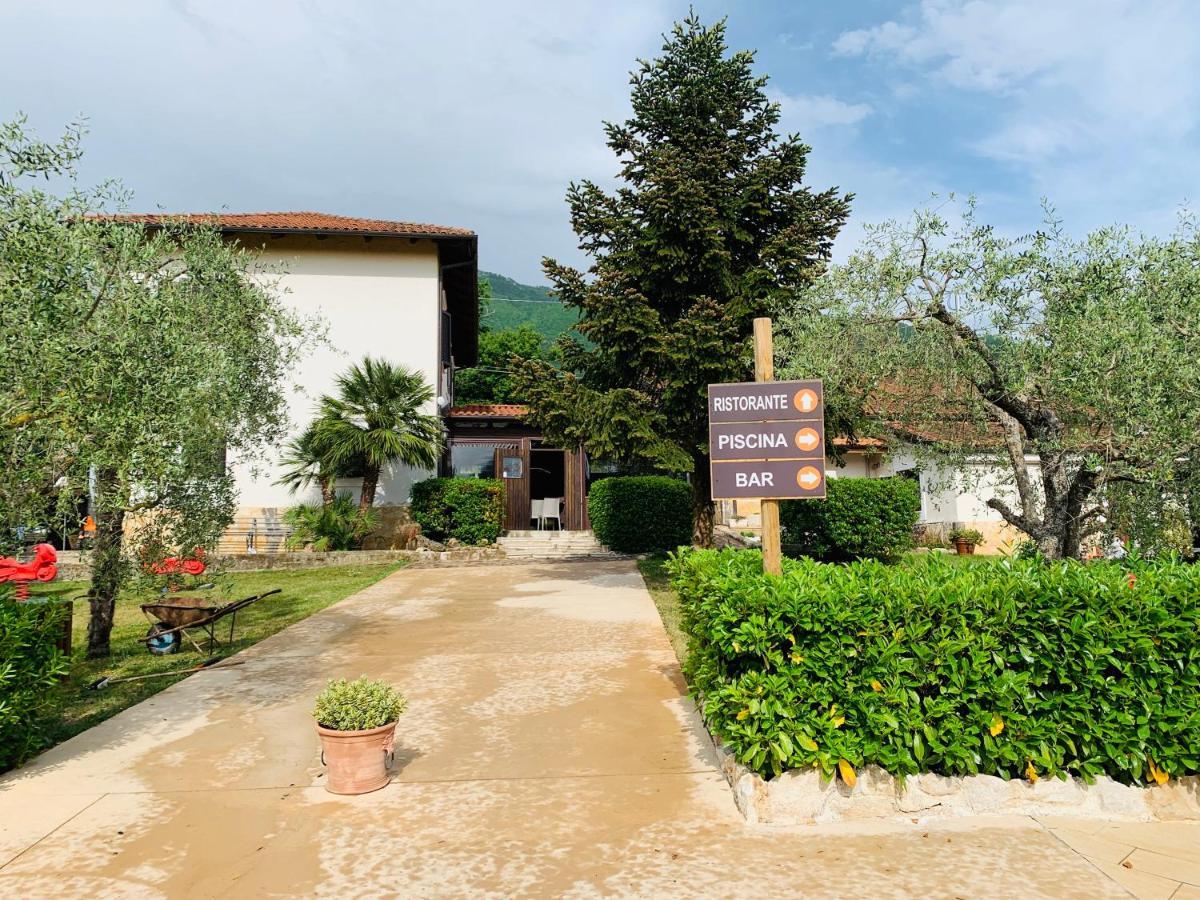 Agriturismo Il Castagneto Падула Екстер'єр фото