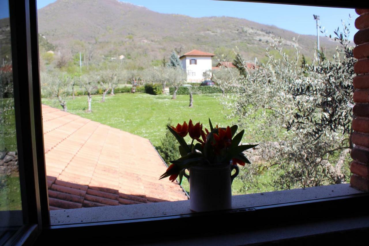 Agriturismo Il Castagneto Падула Екстер'єр фото